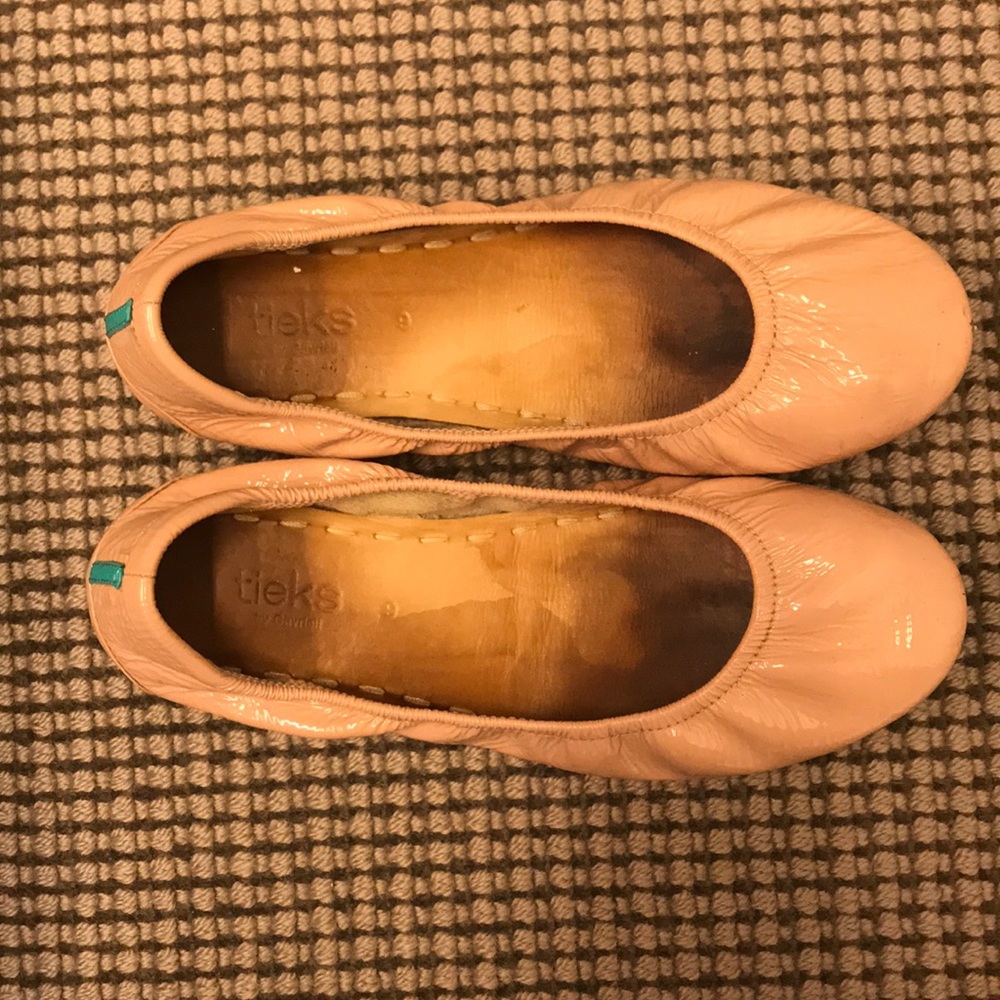 Tieks size 9 - blush patent